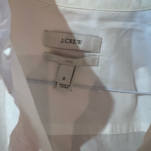 J. Crew white button down - size 0. - Picture 2 of 2